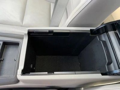 2017 Toyota Camry Hybrid XLE - Photo 26