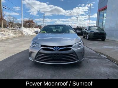 2017 Toyota Camry Hybrid XLE - Photo 10