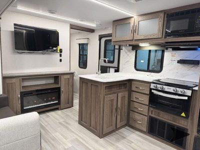 2025 Wayfinder RV GO EXPLORE - Photo 12