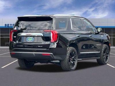 2022 GMC Yukon — interior view