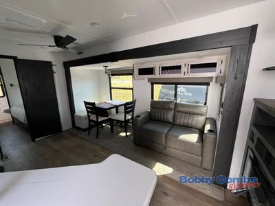 2026 Palomino Puma Destination - Photo 6