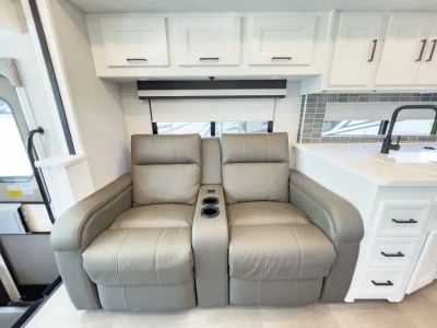 2023 Coachmen ENCORE - Photo 7
