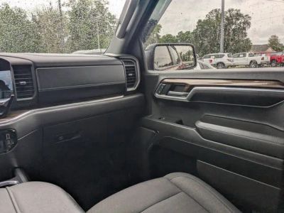 2024 Chevrolet Silverado 1500 — photo 17 view