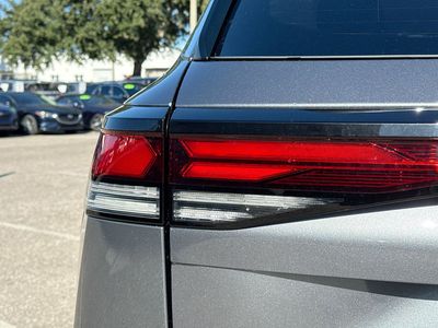 2026 Volkswagen Tiguan — photo 10 view