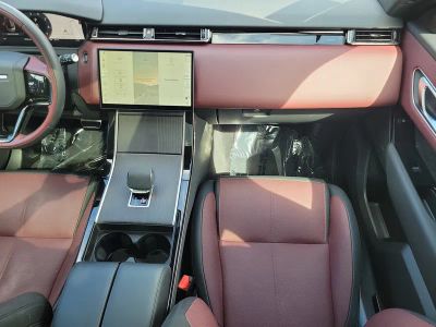 2024 Land Rover Range Rover Velar — photo 16 view