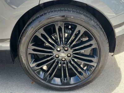 2024 Land Rover Range Rover Velar — photo 9 view