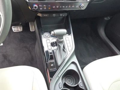 2023 Kia Niro — photo 18 view