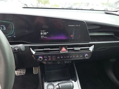 2023 Kia Niro — photo 17 view