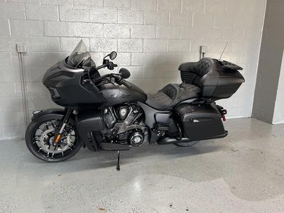 2025 Indian Motorcycle Pursuit Dark Horse w/PowerBand Audio Black Smoke - Photo 8