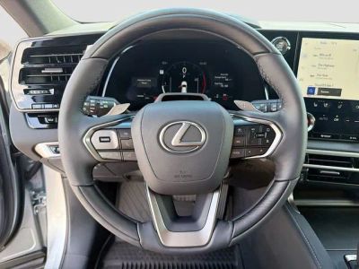 2026 Lexus RX — photo 41 view