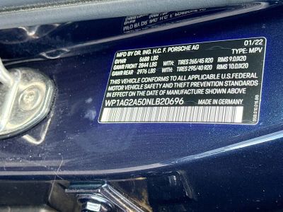 2022 Porsche Macan — photo 43 view