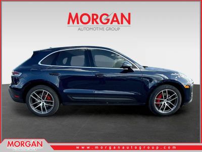 2022 Porsche Macan — side profile view