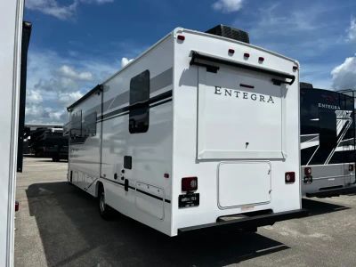 2027 Entegra ODYSSEY — photo 34 view