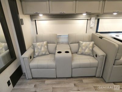 2026 Thor Motor Coach Palazzo GT - Photo 15