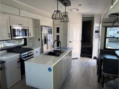 2026 Jayco Pinnacle - Photo 11