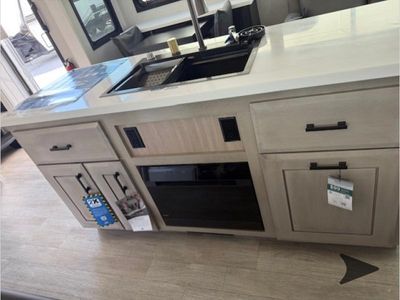 2026 Jayco Pinnacle - Photo 27