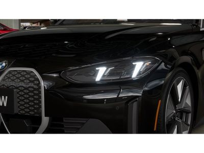 2026 BMW i4 - Photo 6