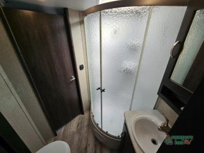 2019 Keystone RV Outback Ultra Lite — photo 45 view