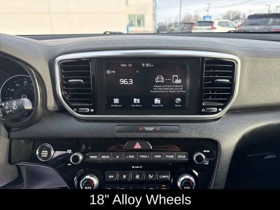 2020 Kia Sportage EX - Photo 17