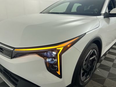 2025 Kia K4 - Photo 11