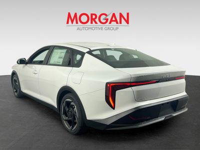 2025 Kia K4 - Photo 5
