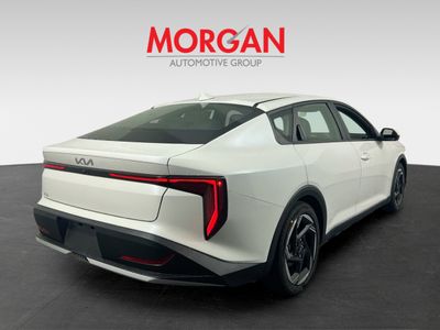 2025 Kia K4 - Photo 4