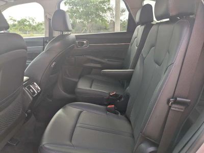 2021 Kia Sorento — photo 19 view