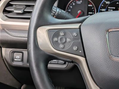 2023 GMC Acadia — photo 25 view