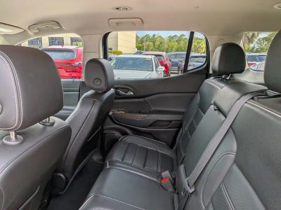 2023 GMC Acadia — photo 15 view