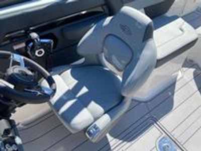 2026 Chaparral 6 SSX - Photo 12