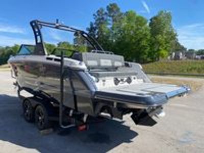 2026 Chaparral 6 SSX - Photo 4