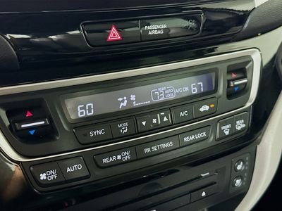 2017 Honda Pilot - Photo 16