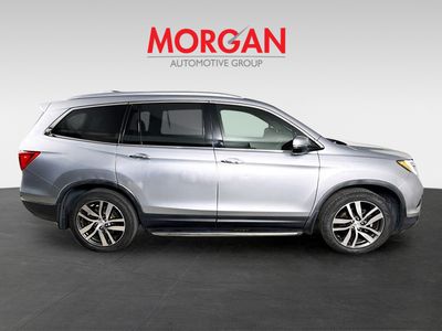 2017 Honda Pilot - Photo 2
