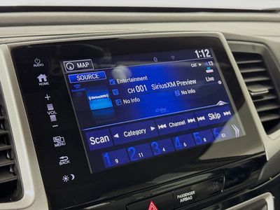 2017 Honda Pilot - Photo 14