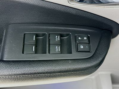 2017 Honda Pilot - Photo 18