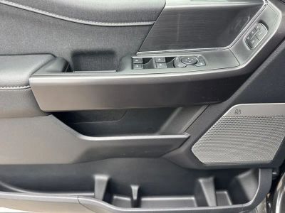 2026 Ford F-150 — photo 10 view