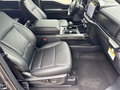 2026 Ford F-150 — photo 13 view