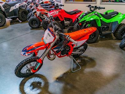 2025 KTM 50 SX Factory Edition - Photo 3