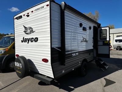 2024 Jayco Jay Flight SLX - Photo 6