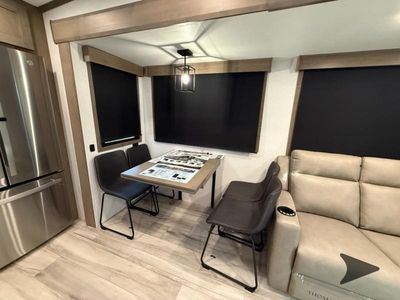 2026 KZ Durango - Photo 30