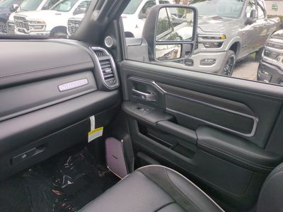 2026 Ram 3500 - Photo 17
