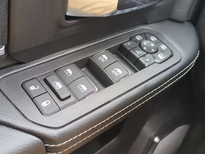 2026 Ram 3500 - Photo 25