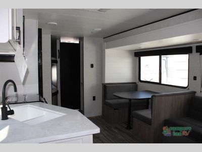 2026 Jayco Jay Flight SLX - Photo 7
