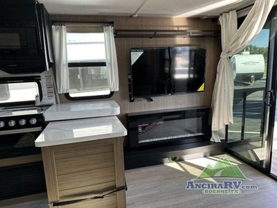 2025 Forest River RV Wildwood X-Lite - Photo 9