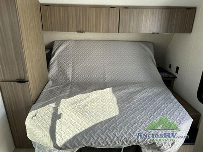 2025 Forest River RV Wildwood X-Lite - Photo 15