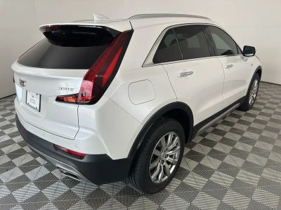 2022 Cadillac XT4 — interior view