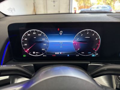 2026 Mercedes-Benz GLB — photo 32 view