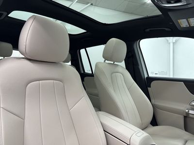 2026 Mercedes-Benz GLB — photo 29 view