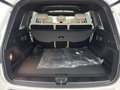 2026 Mercedes-Benz GLB — photo 24 view