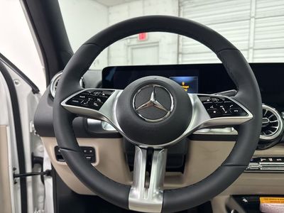 2026 Mercedes-Benz GLB — photo 15 view